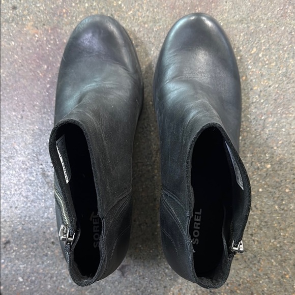 Sorel Wedge Boots - Picture 4 of 6